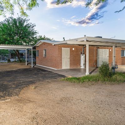 1941 S Cloverland Ave, Tucson, AZ 85711