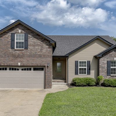 1944 Jackie Lorraine Dr, Clarksville, TN 37042