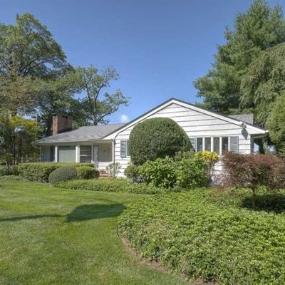 2 Birdseye Gln, Verona, NJ 07044