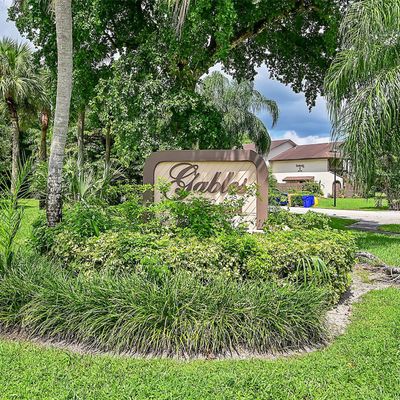 23490 Sw 57th Ave, Boca Raton, FL 33428