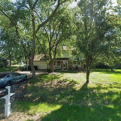 2412 Se Alamar Rd, Topeka, KS 66605