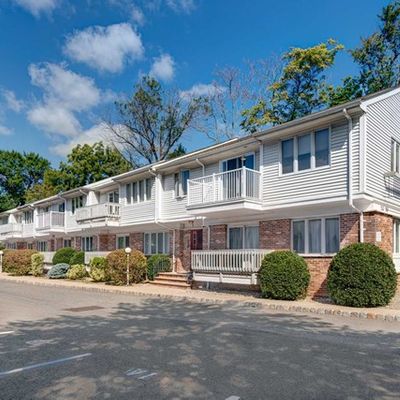 245 Main St, Millburn, NJ 07041