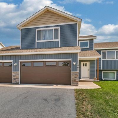 250 29 Th Ave Se, Saint Cloud, MN 56304