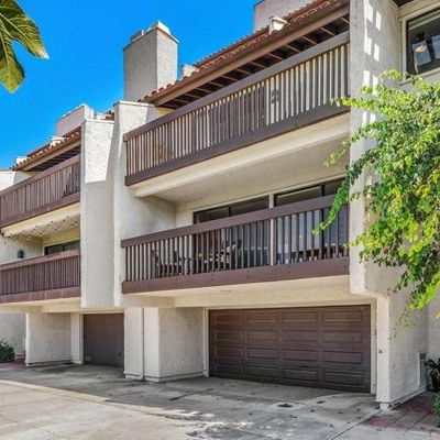 2504 Navarra Drive, Carlsbad, CA 92009