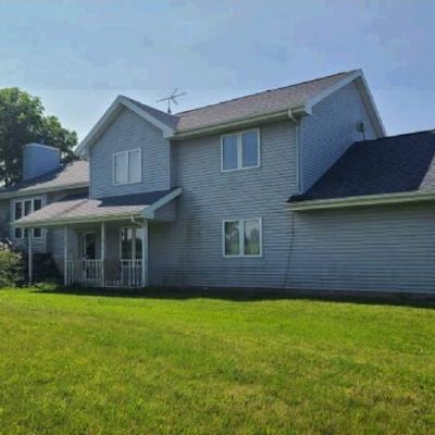 2517 Rinden Rd, Stoughton, WI 53589