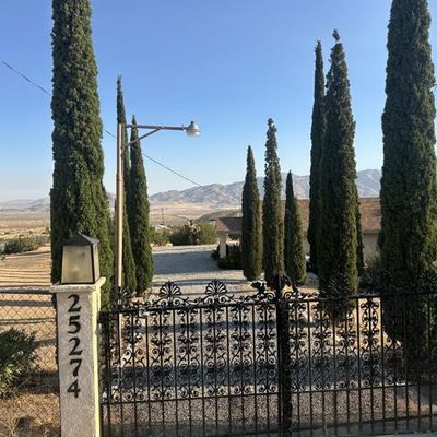 25274 Skyline Drive, Apple Valley, CA 92308