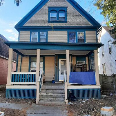 2543 N Palmer St, Milwaukee, WI 53212