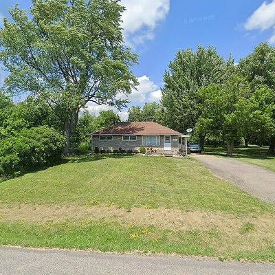 2543 Saunders Settlement Rd, Sanborn, NY 14132