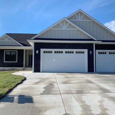 2186 Maple Leaf Lane Ne, Owatonna, MN 55060