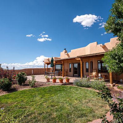 22 Caliente Rd, Santa Fe, NM 87508