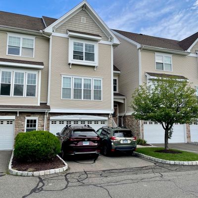 22 Paulding Terrace #22, Danbury, CT 06810