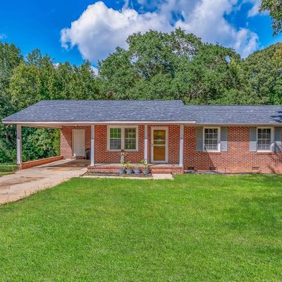 220 Bluefield Rd, Starr, SC 29684