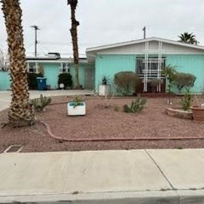 220 S Crestline Dr, Las Vegas, NV 89107