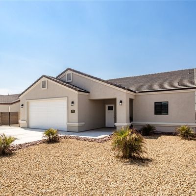 2210 E Hammer Ln, Fort Mohave, AZ 86426