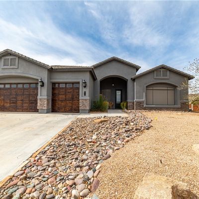 2215 Mesa Dr, Kingman, AZ 86401