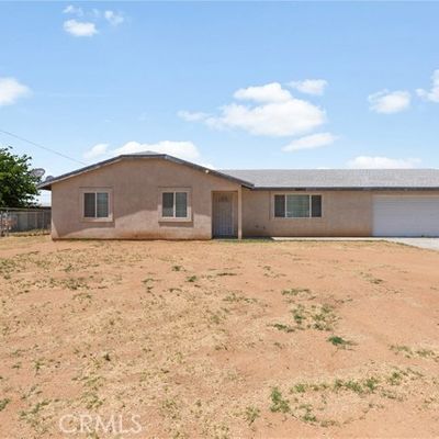 22408 Kayenta Rd, Apple Valley, CA 92308