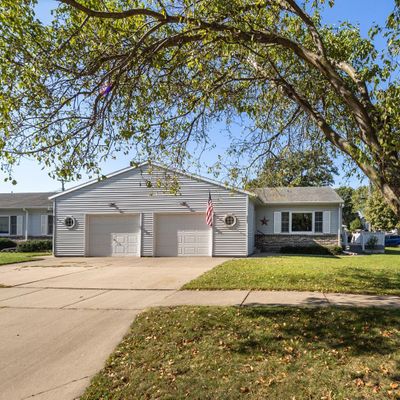 225 N Washington St, Lake City, MN 55041