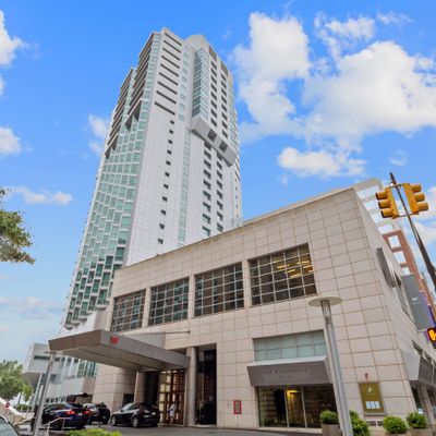 225 River St #1806, Hoboken, NJ 07030