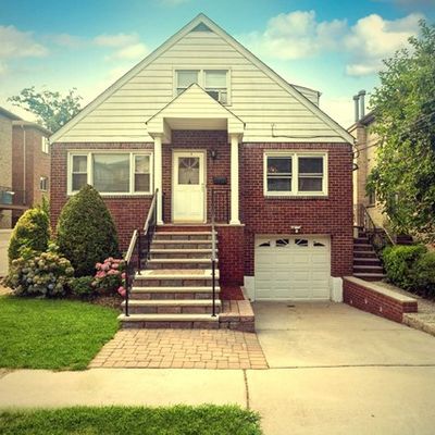 2278 Center Ave, Fort Lee, NJ 07024