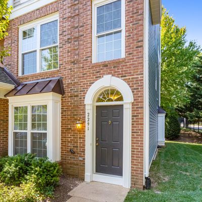 2291 Village Crossing Rd #2291, Falls Church, VA 22043