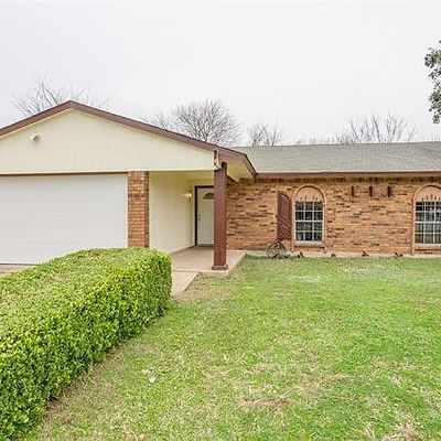 2821 Eddie Pl, Fort Worth, TX 76140