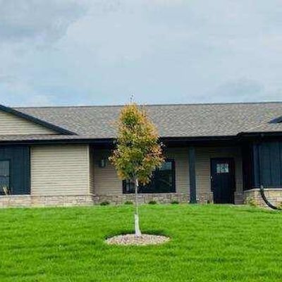 2929 Christenson Ln, Onalaska, WI 54650