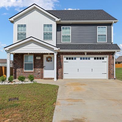 299 Dugger Dr, Clarksville, TN 37042