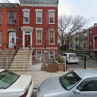 30 Sackett St, Jersey City, NJ 07304