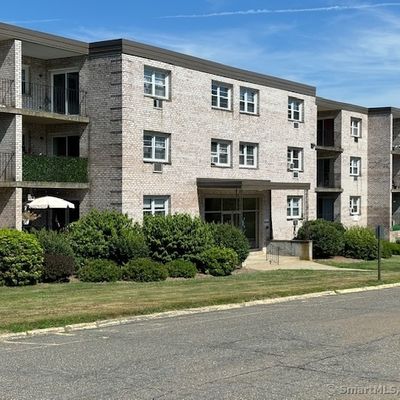 300 Meadowside Road #Apt 206, Milford, CT 06460