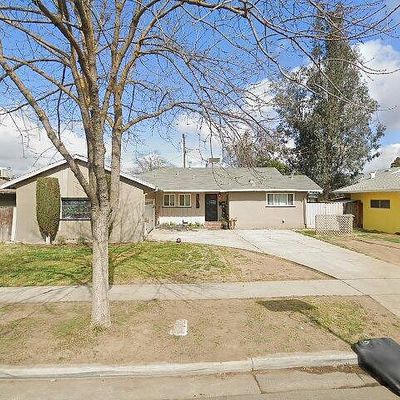 3001 E Willis Ave, Fresno, CA 93726