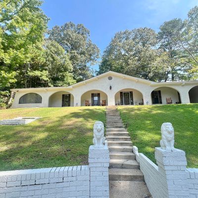 301 Holly Hills Rd, Columbus, MS 39705