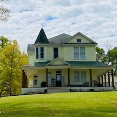 301 Magnolia Street, Vaiden, MS 39176