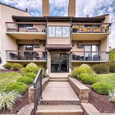 302 Hackensack Street #610, Wood Ridge, NJ 07075