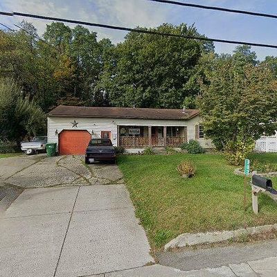 302 N Main St, Holland, NY 14080