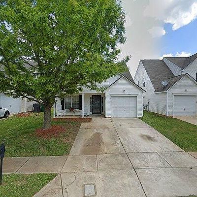 3021 Robin Terry Ct, Charlotte, NC 28208