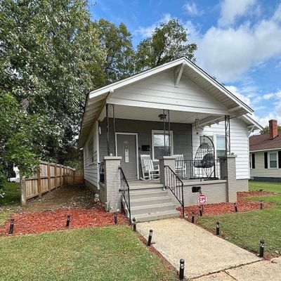 304 Jefferson St, Clinton, SC 29325