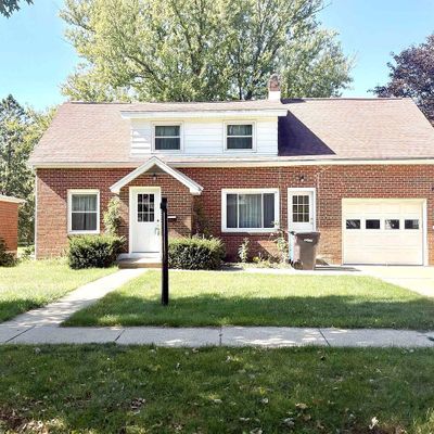 304 S 2 Nd St, Mount Horeb, WI 53572