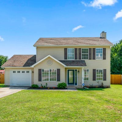 306 Clearlake Dr, La Vergne, TN 37086