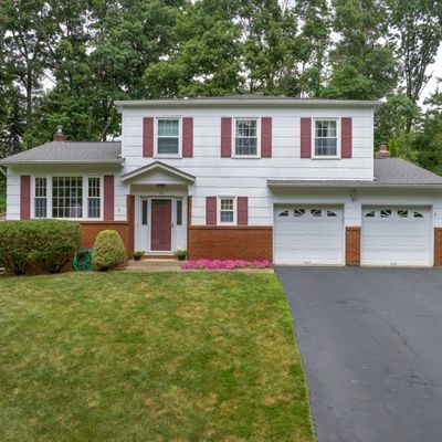 26 Winding Way, Parsippany, NJ 07054