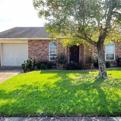 2609 Cascade Dr, Marrero, LA 70072