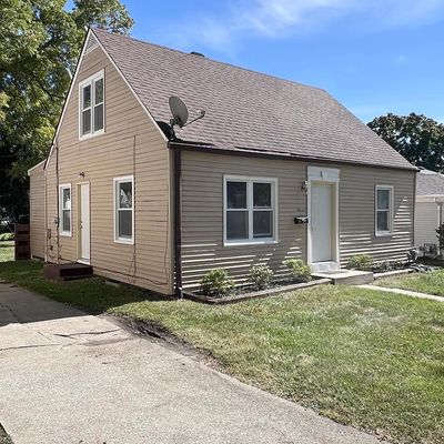 2615 Coolidge Ave, Racine, WI 53403