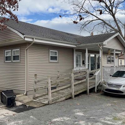 265 Pennsylvania Ave, Absecon, NJ 08201