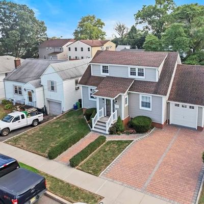 27 Stratford Pl, North Arlington, NJ 07031