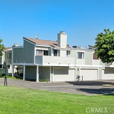 27061 Crossglade Avenue, Canyon Country, CA 91351