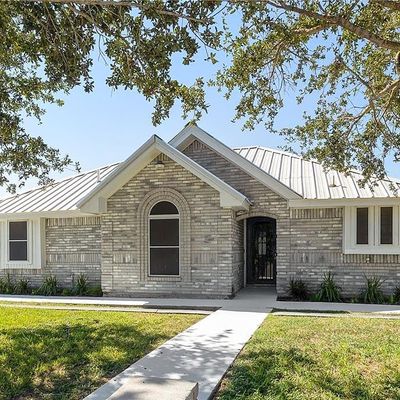 2723 Paseo Encantado St, Mission, TX 78572