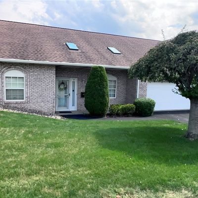 2750 Iowa Dr #19, Lower Burrell, PA 15068