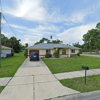 2775 Lime St, Fort Myers, FL 33916