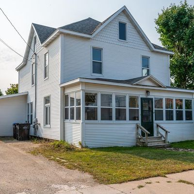 325 Pennsylvania St, Sturgeon Bay, WI 54235