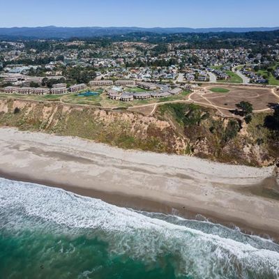 326 Seascape Resort Dr, Aptos, CA 95003