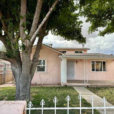 327 56 Th St Sw, Albuquerque, NM 87121